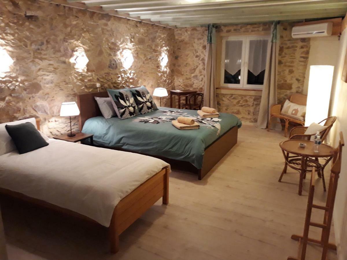 Chambres D'Hotes Les Gragniotes Tournissan Eksteriør billede
